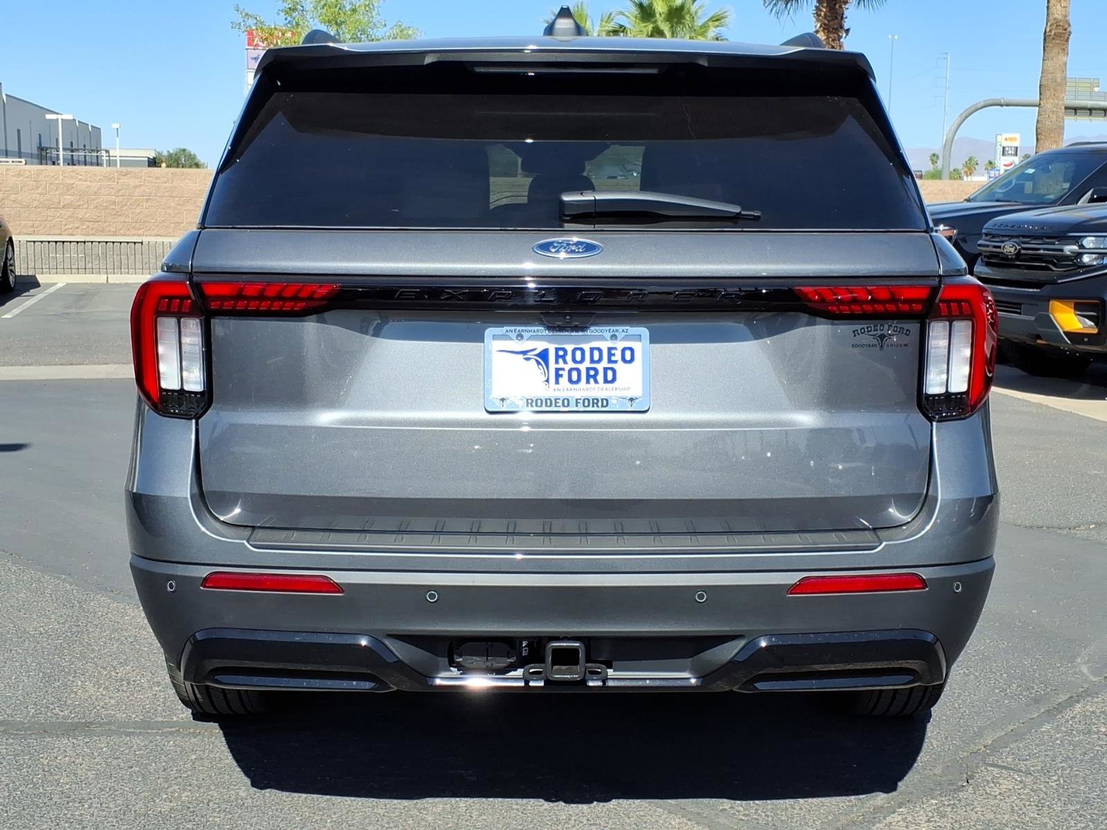 New 2026 Ford Explorer ST-Line RWD image 4