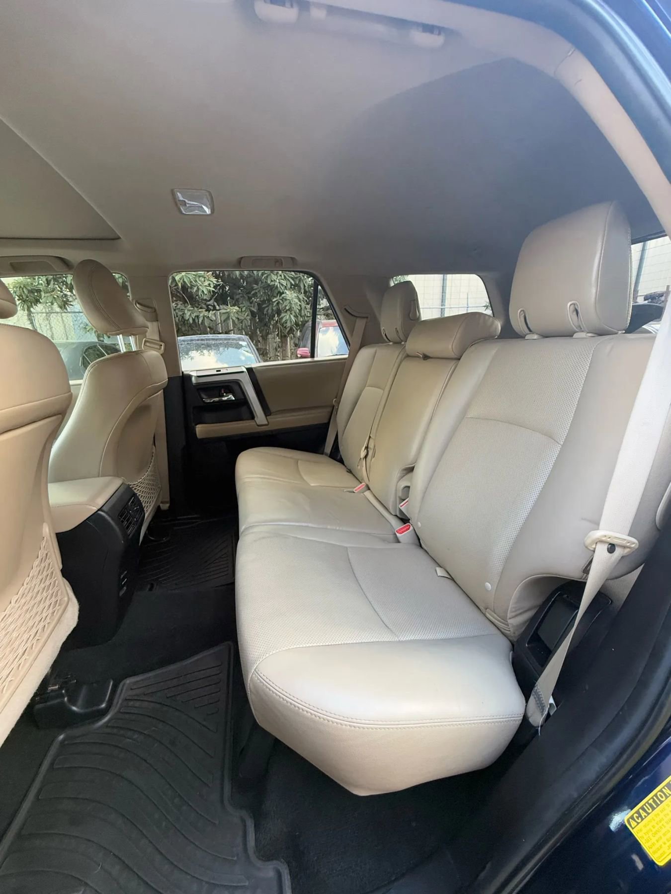 Used 2014 Toyota 4Runner Limited image 14