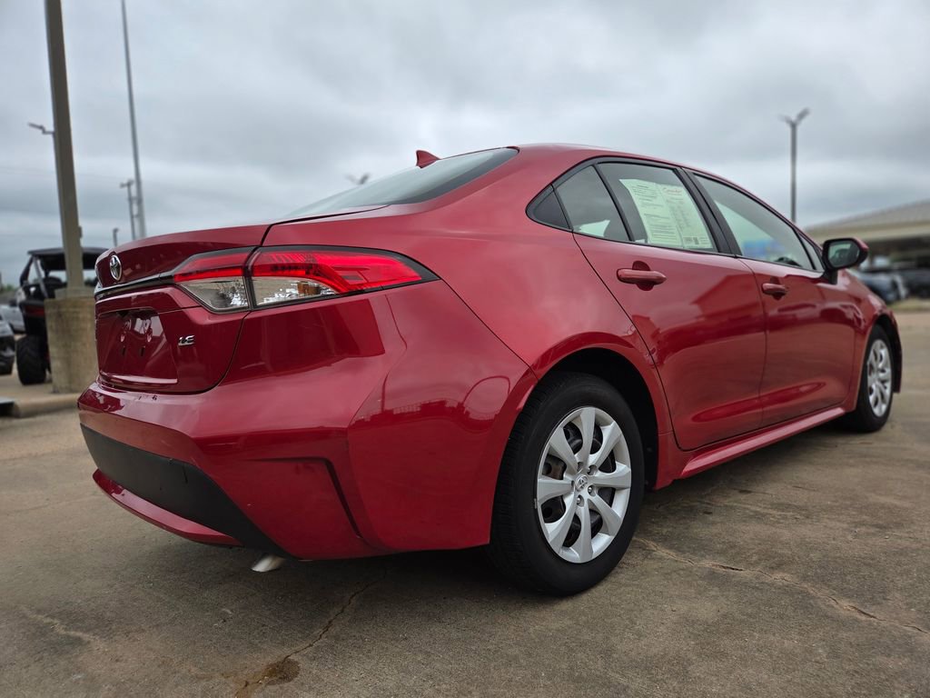 Used 2020 Toyota Corolla LE FWD image 5