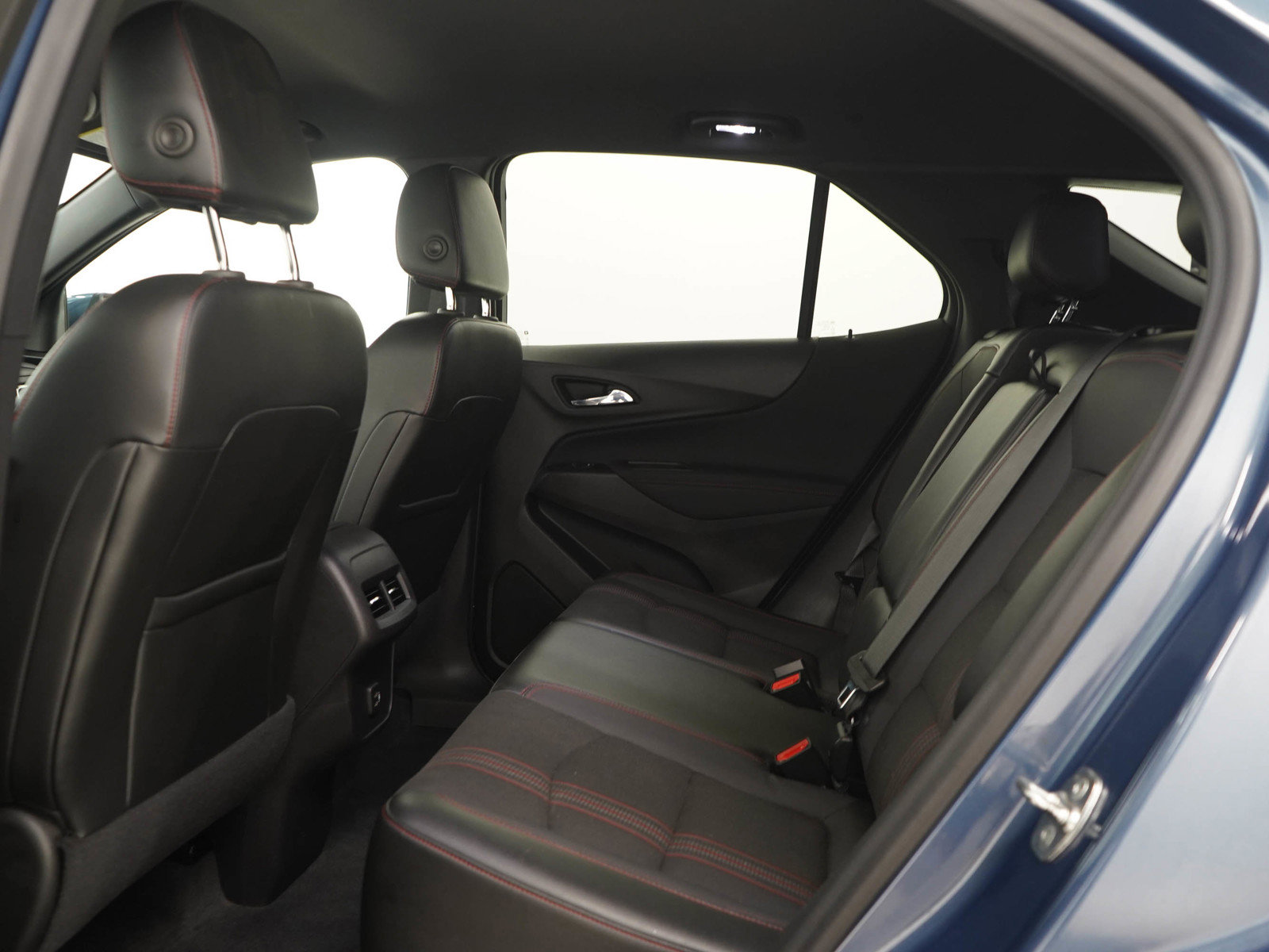 Used 2024 Chevrolet Equinox RS AWD/4WD image 15