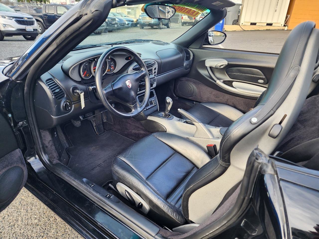 Used 2001 Porsche Boxster image 12