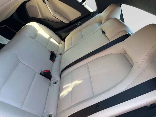 Used 2014 Mercedes-Benz CLA 250 image 13