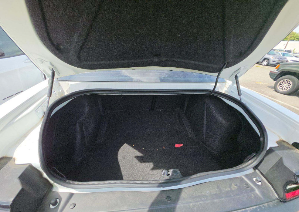 Used 2020 Dodge Challenger R/T Scat Pack RWD image 6