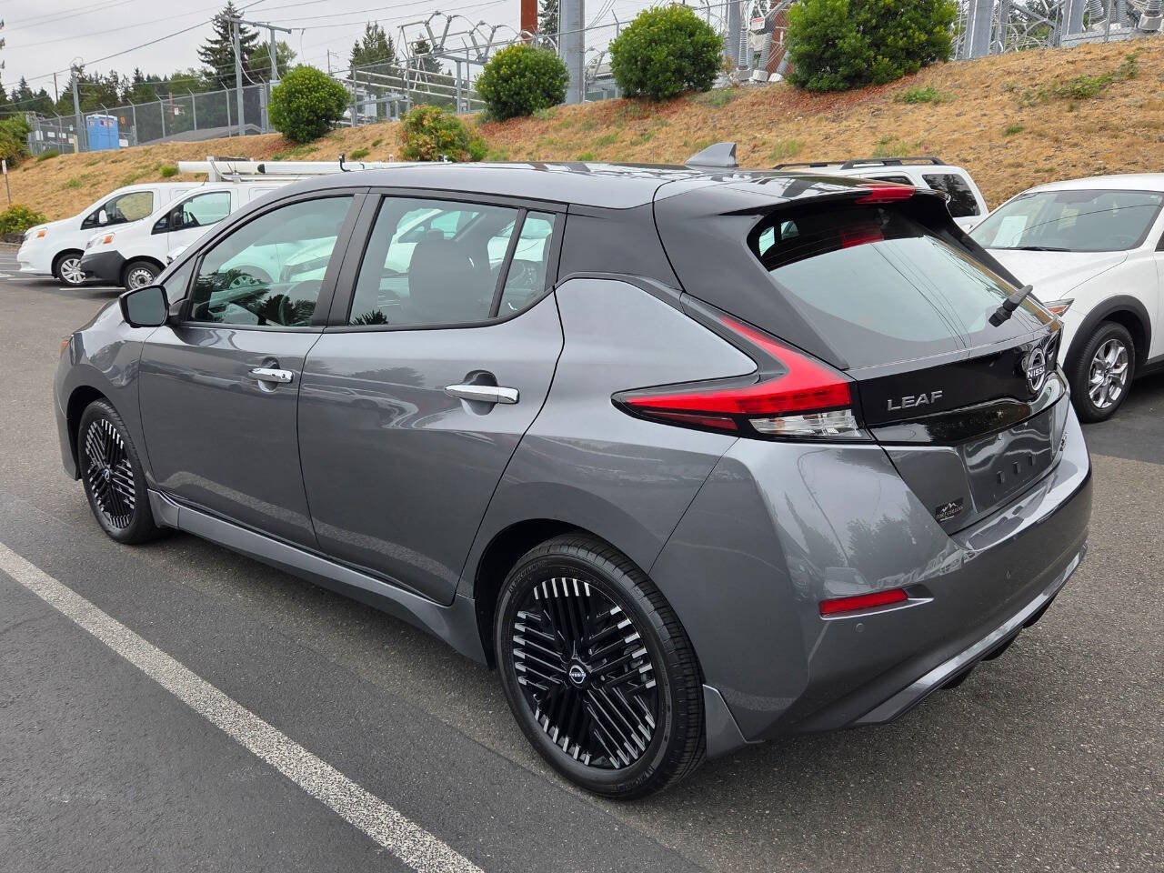 Used 2024 Nissan Leaf SV Plus FWD image 5