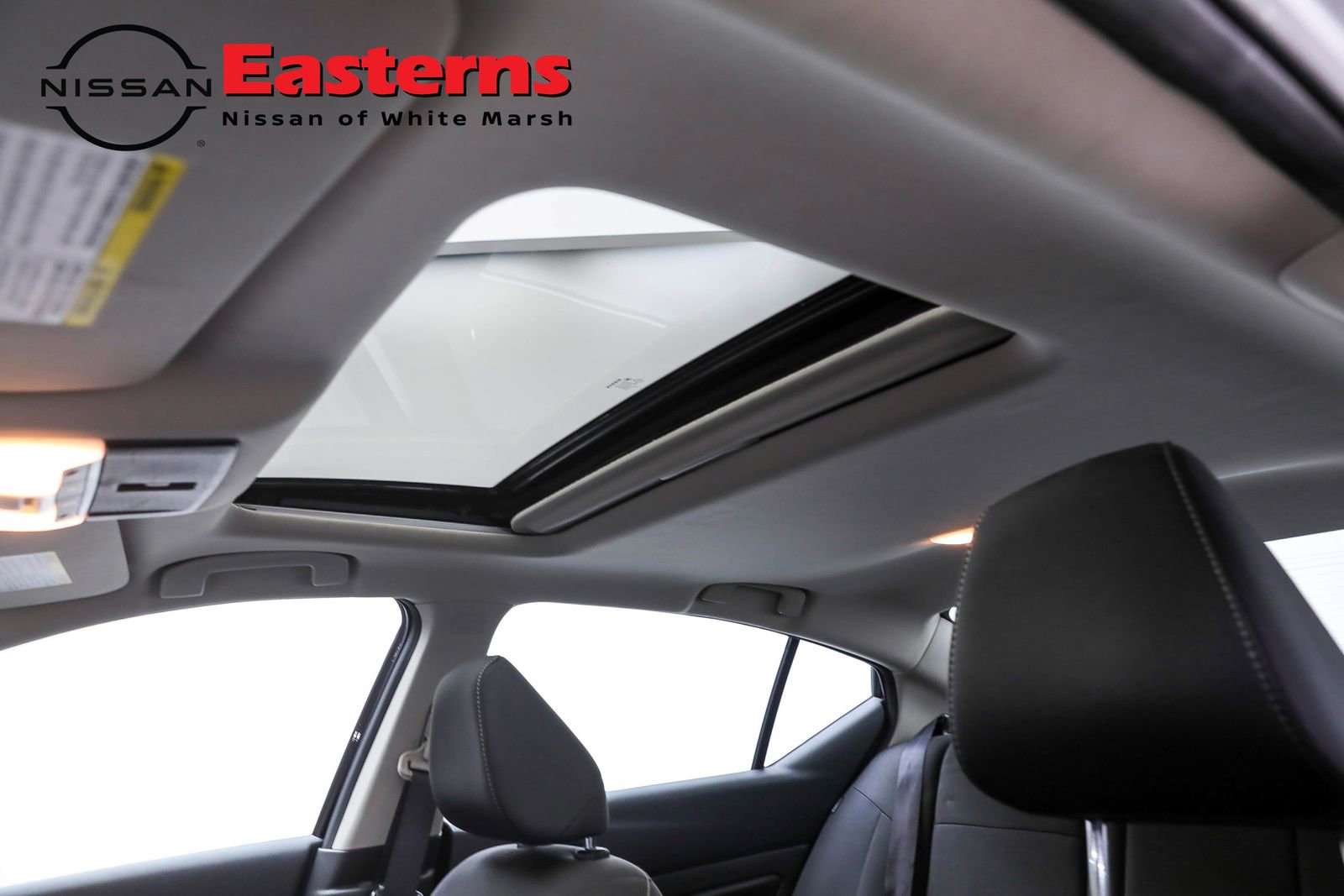 Used 2021 Nissan Altima 2.5 SV w/ SV Premium Package image 99