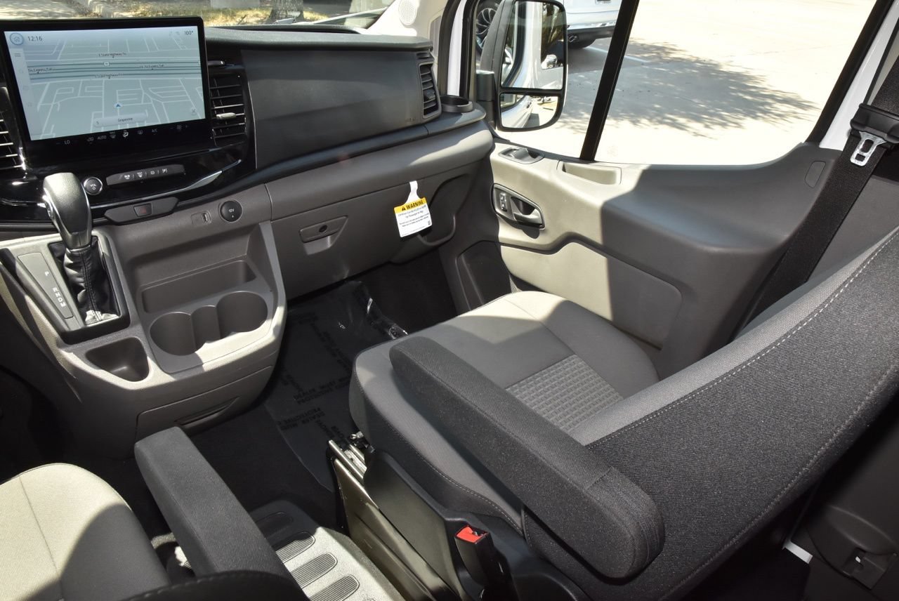 Certified 2025 Ford Transit 350 XLT RWD image 18