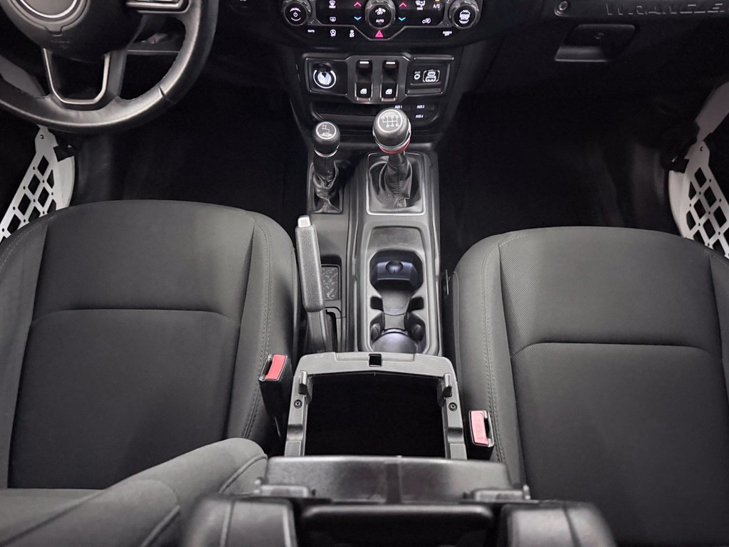 Used 2022 Jeep Wrangler Sport AWD/4WD image 26