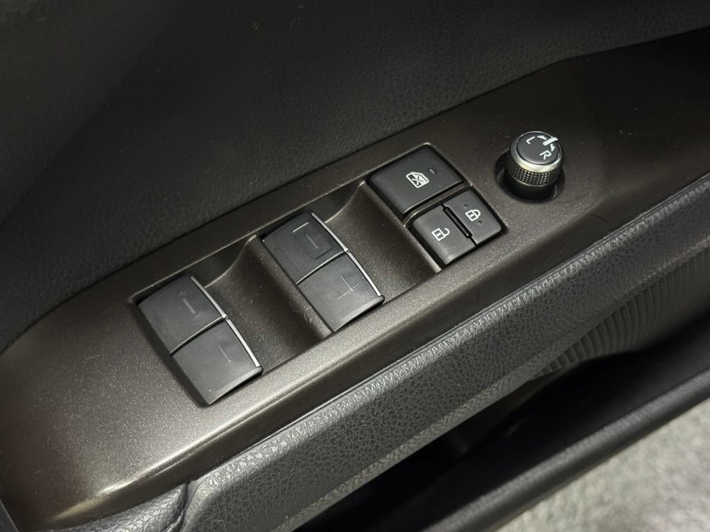 Used 2024 Toyota Camry XSE FWD image 13