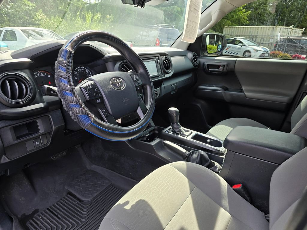 Used 2018 Toyota Tacoma SR RWD image 12