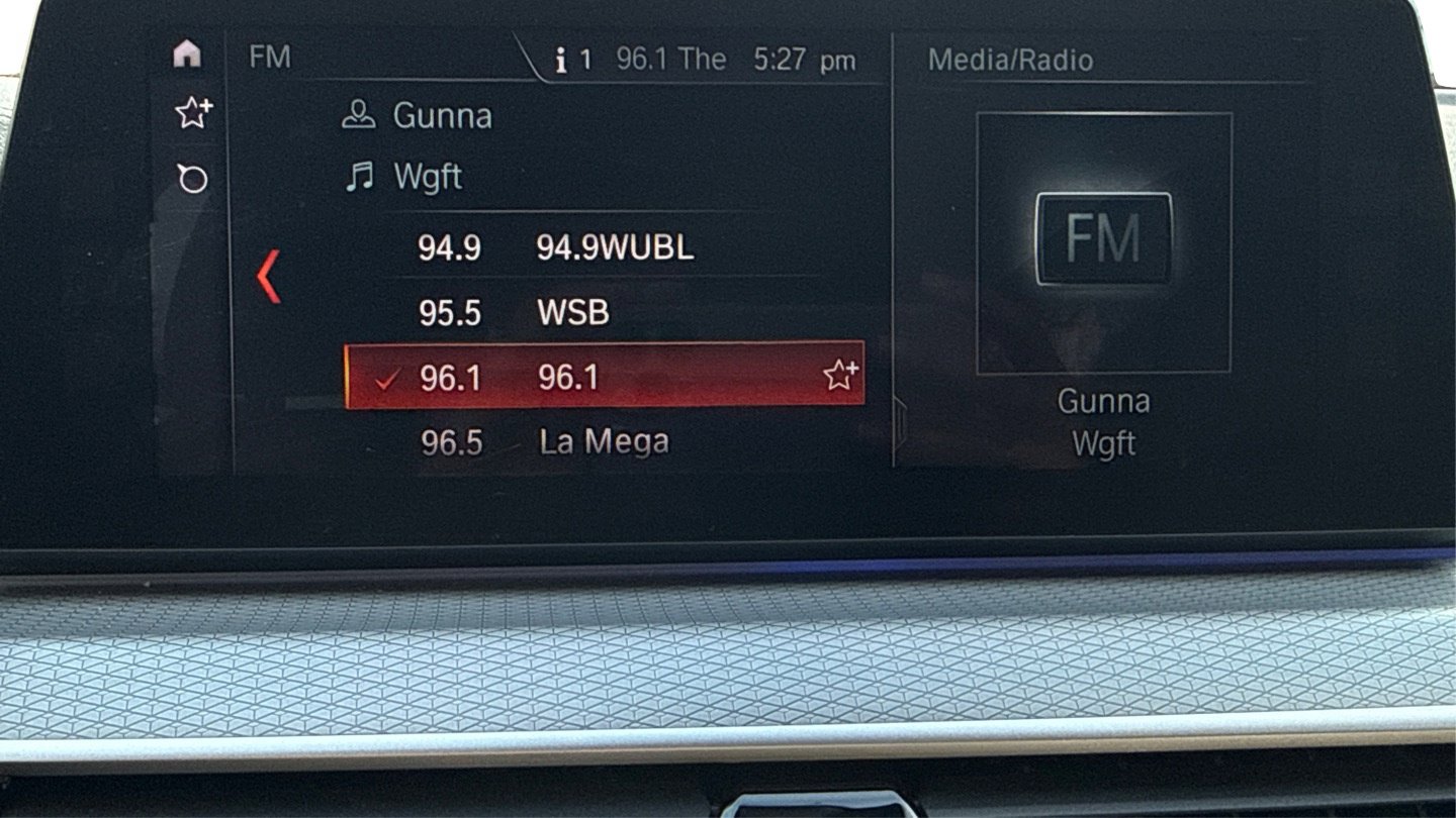 Used 2018 BMW M550i xDrive image 37