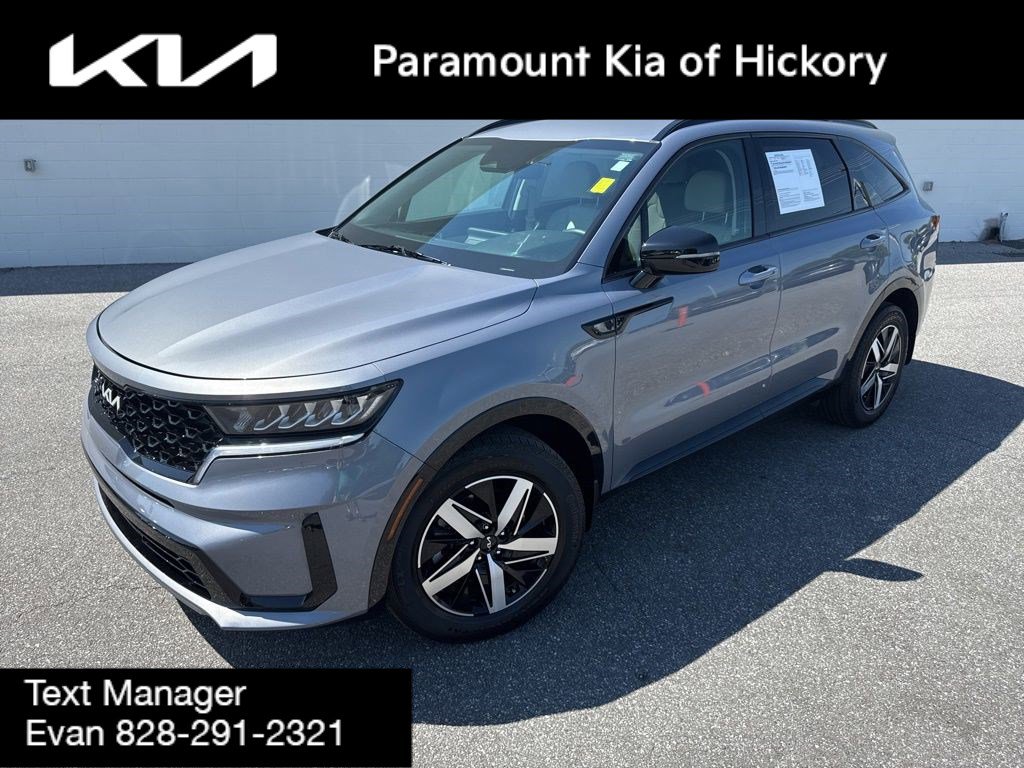 Used 2022 Kia Sorento S