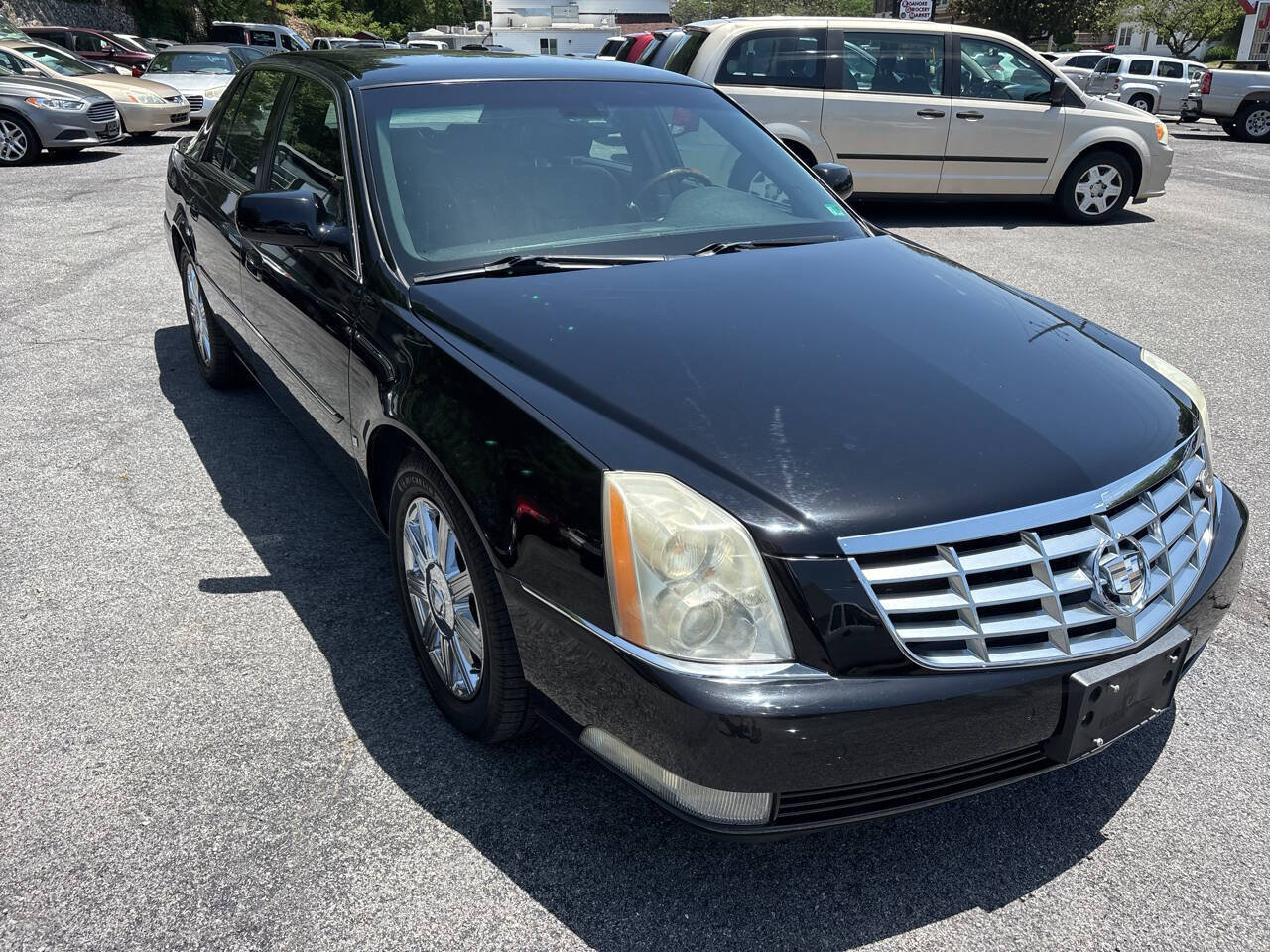Used 2007 Cadillac DTS Luxury II FWD image 4