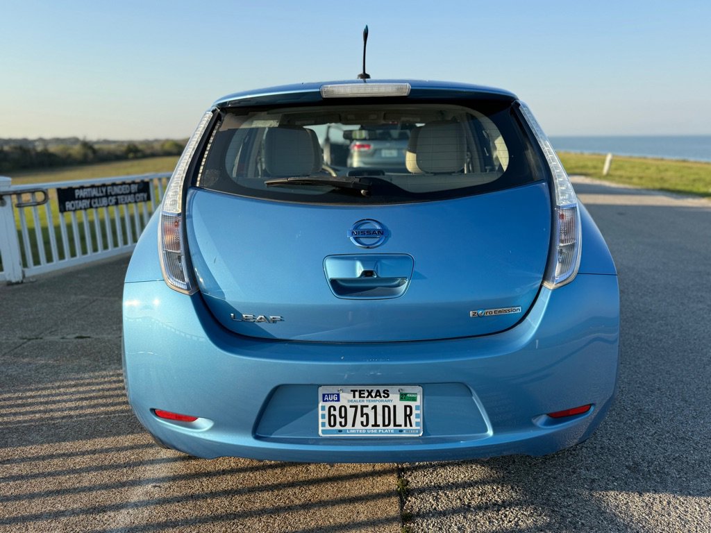 Used 2012 Nissan Leaf SL image 6