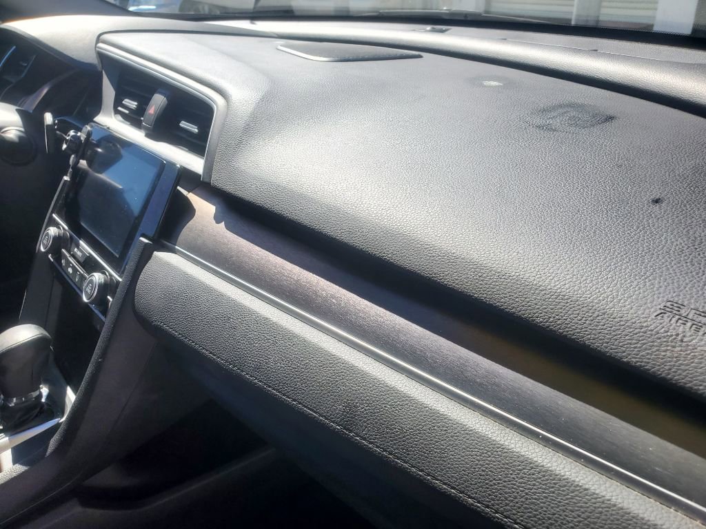 Used 2018 Honda Civic Touring image 37