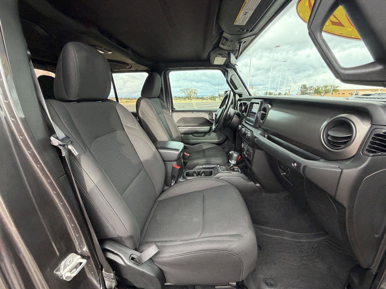 Used 2020 Jeep Gladiator Sport w/ Quick Order Package 24S image 31