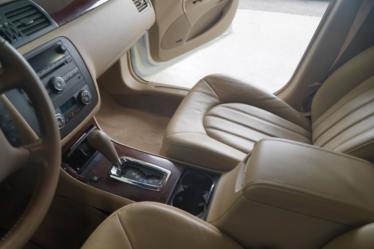 Used 2006 Buick Lucerne CXL w/ Luxury Package FWD image 18
