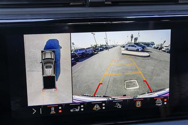 Used 2025 GMC Sierra 1500 AT4 w/ AT4 Premium Package image 23