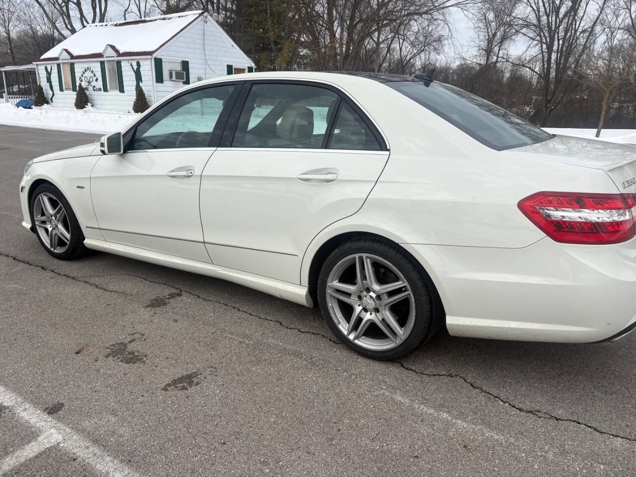 Used 2012 Mercedes-Benz E 350 Sedan w/ Lane Tracking Pkg image 14