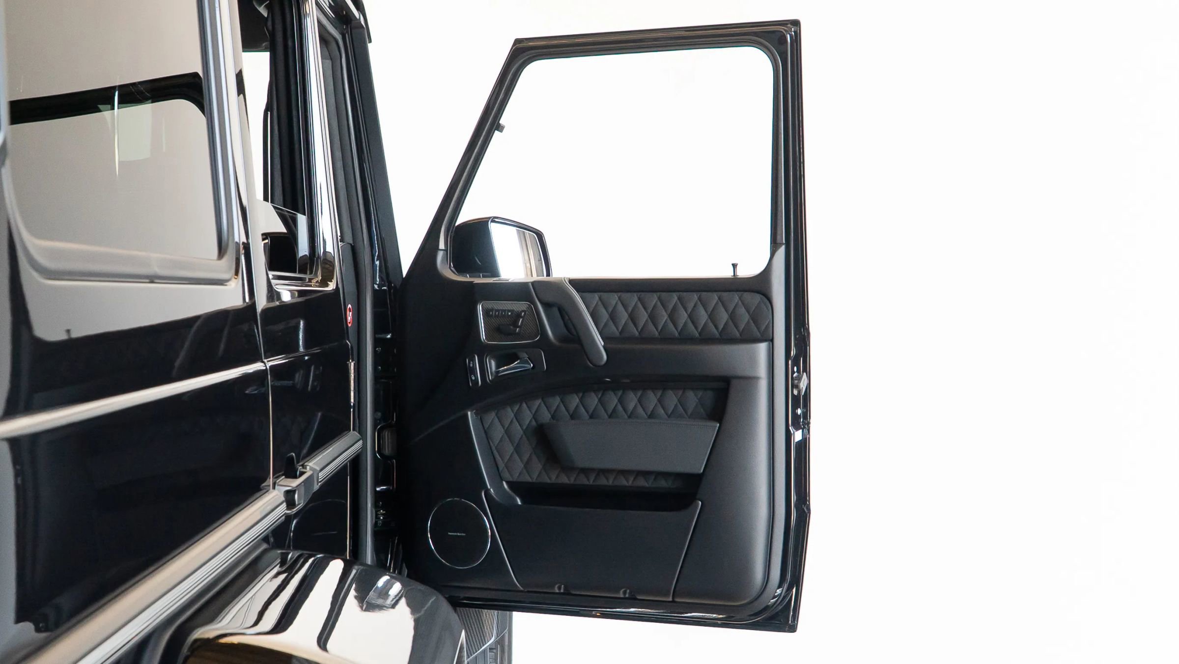 Used 2017 Mercedes-Benz G 550 Squared image 61