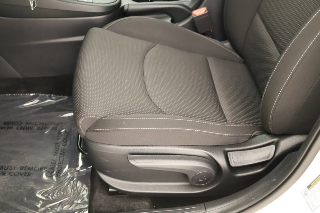 Used 2020 Kia Forte LXS FWD image 24