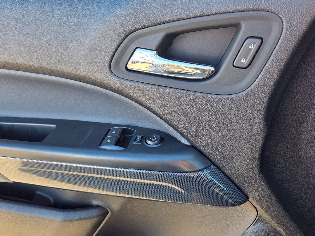 Used 2015 Chevrolet Colorado Z71 AWD/4WD image 28