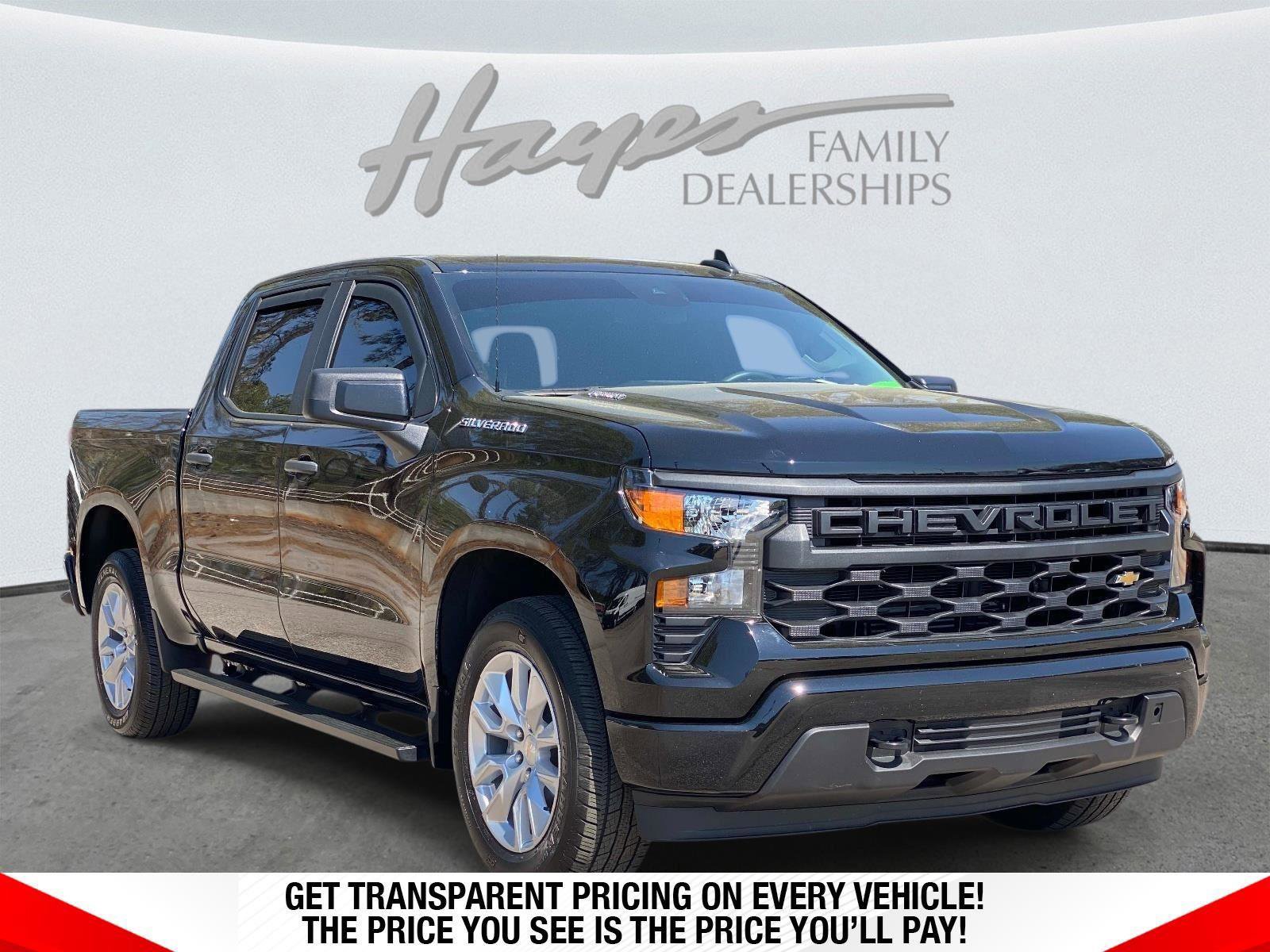 Used 2024 Chevrolet Silverado 1500 Custom image 1