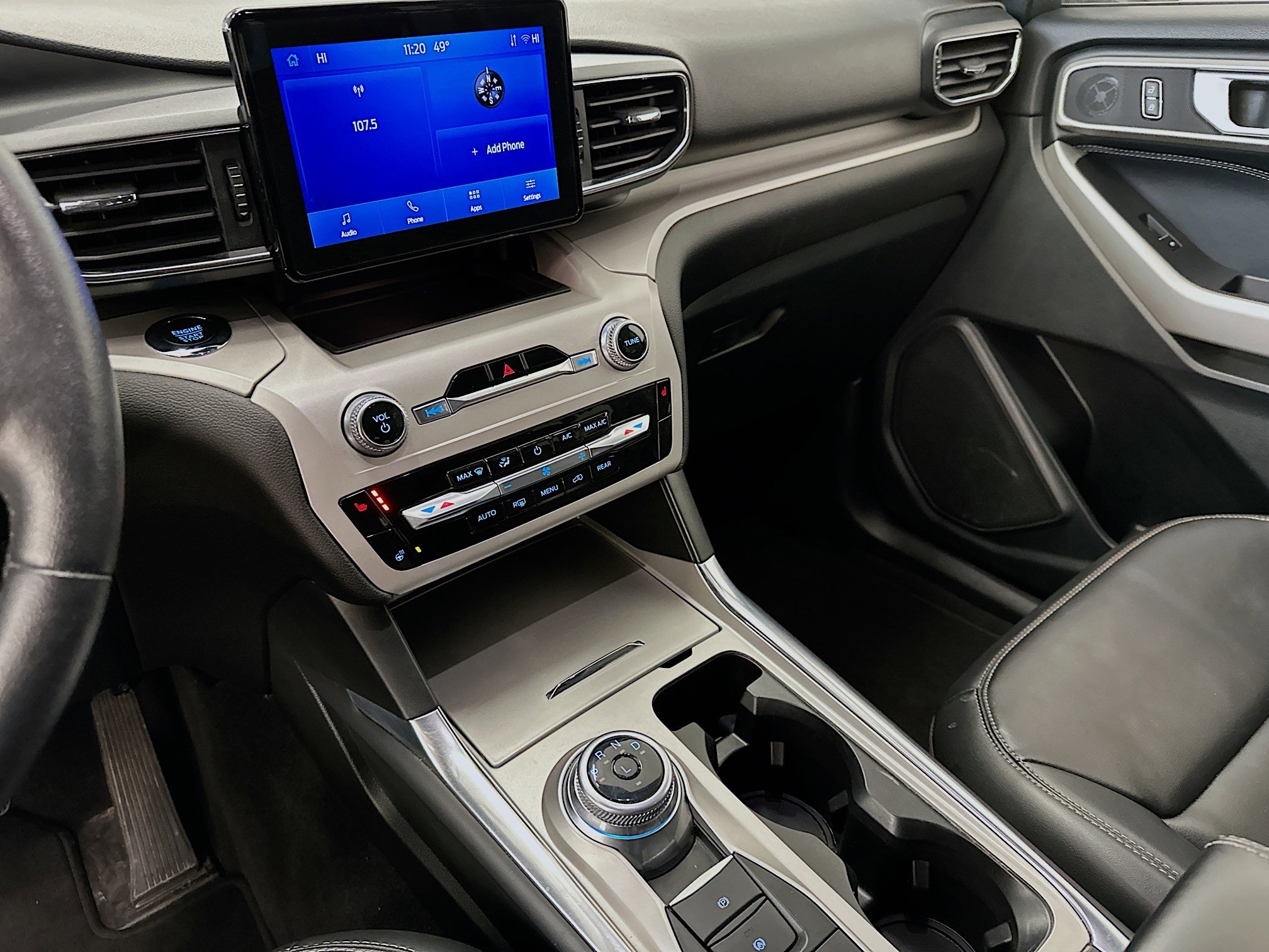 Used 2023 Ford Explorer XLT w/ Equipment Group 202A image 26