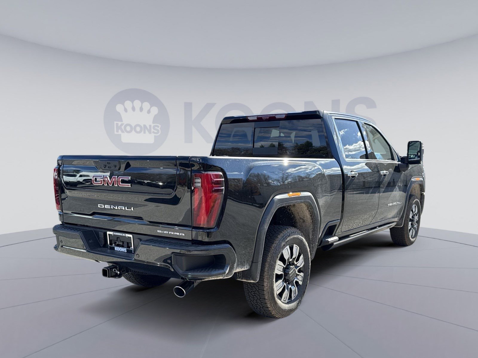 New 2026 GMC Sierra 2500 Denali w/ Denali Reserve Package image 7