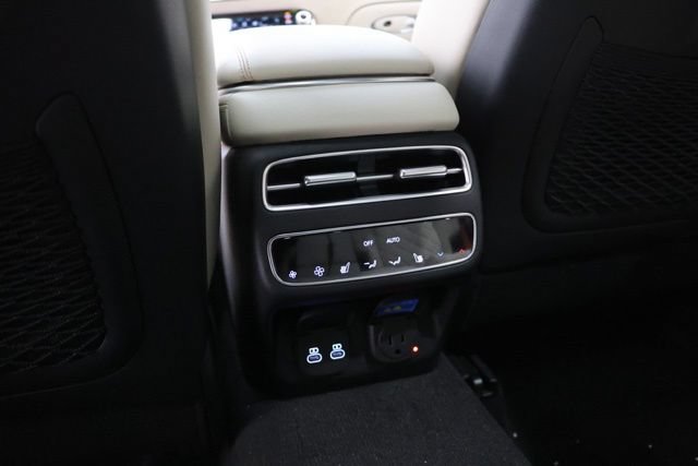 New 2026 Genesis GV70 3.5T Sport Prestige AWD/4WD image 31