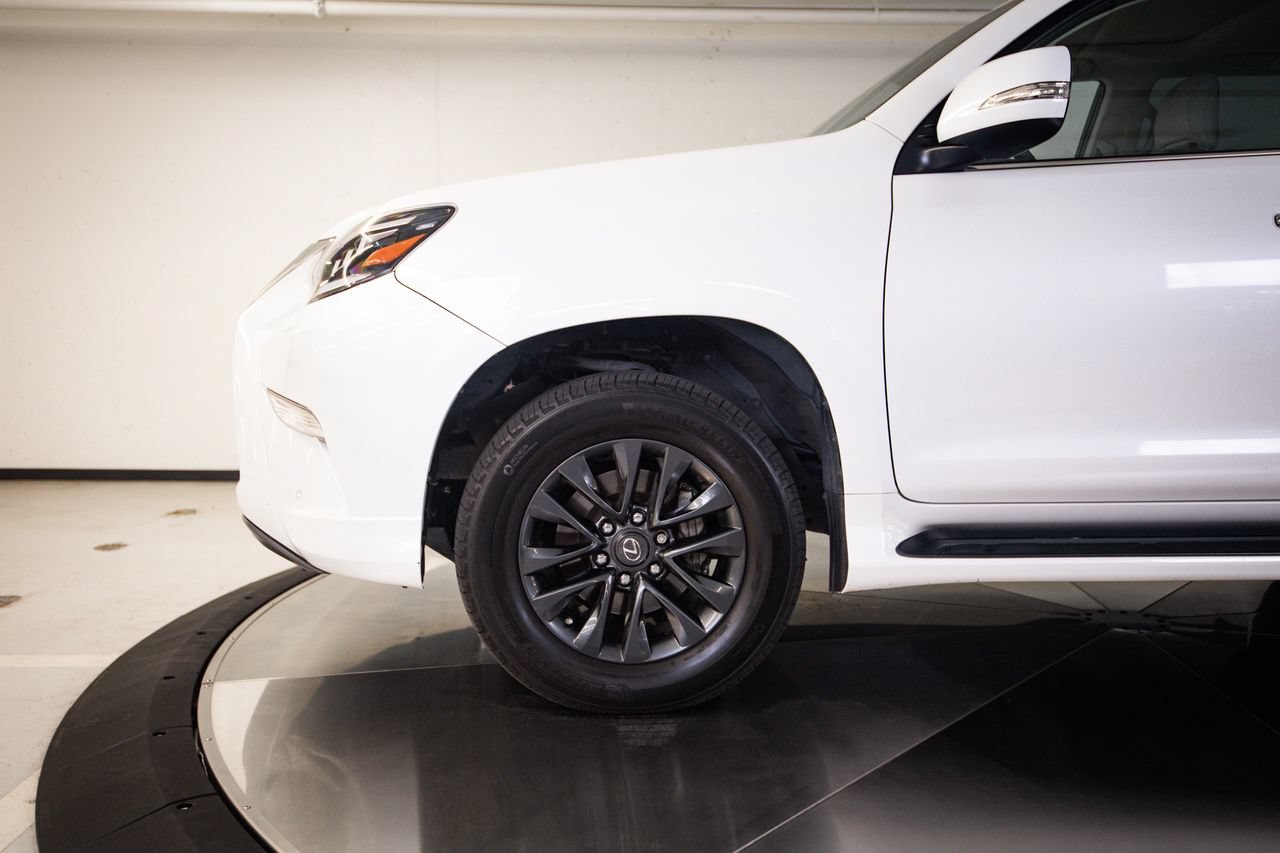 Used 2021 Lexus GX 460 Premium w/ Premium Package AWD/4WD image 11