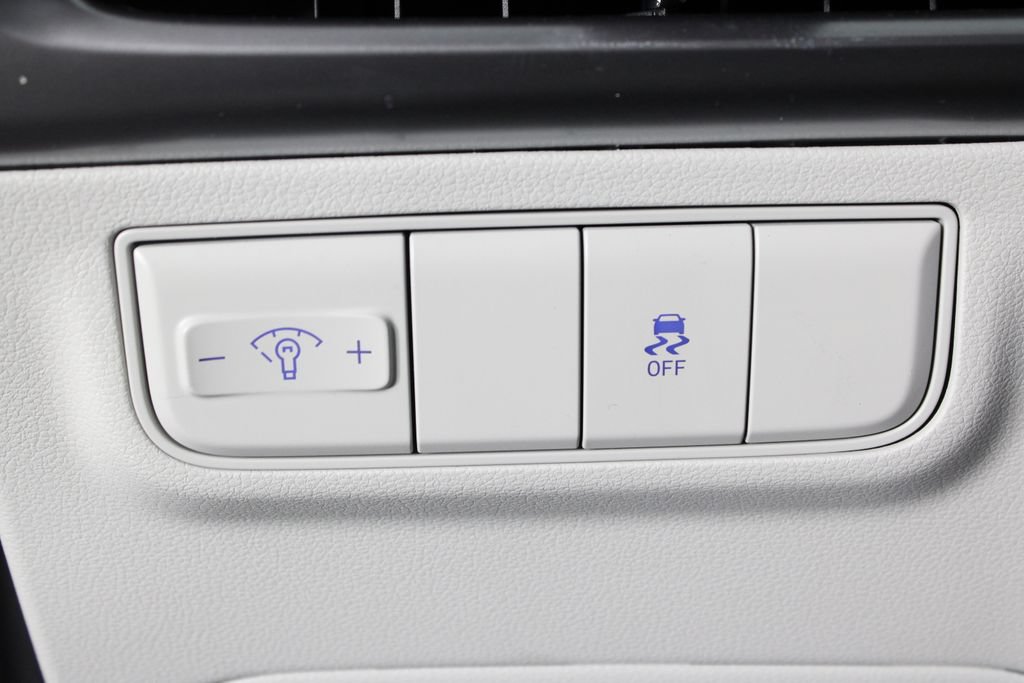 Certified 2026 Hyundai Tucson SE FWD image 24