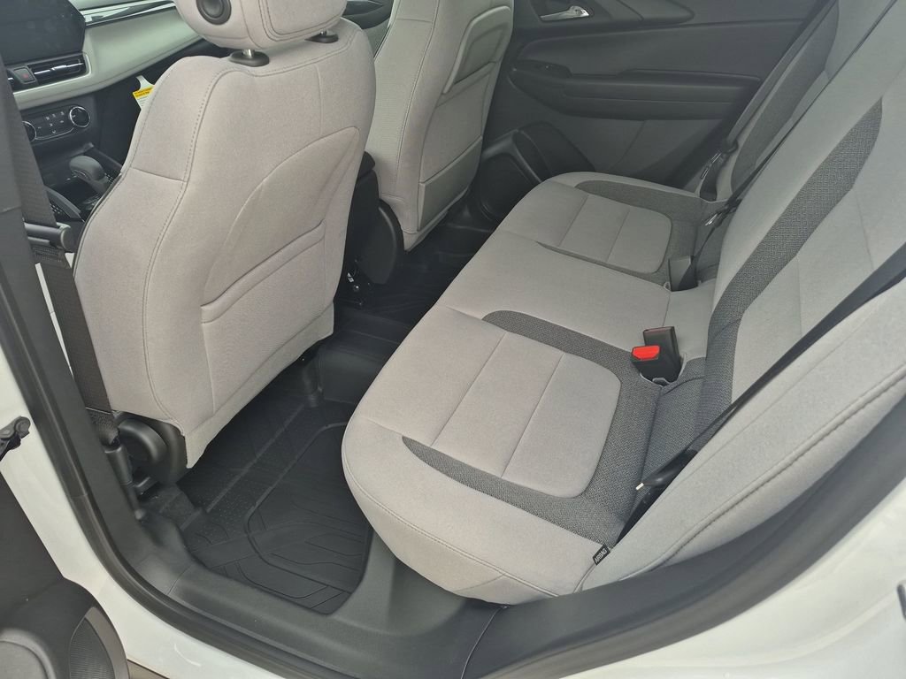 New 2026 Chevrolet TrailBlazer LS w/ LS Convenience Package AWD/4WD image 25