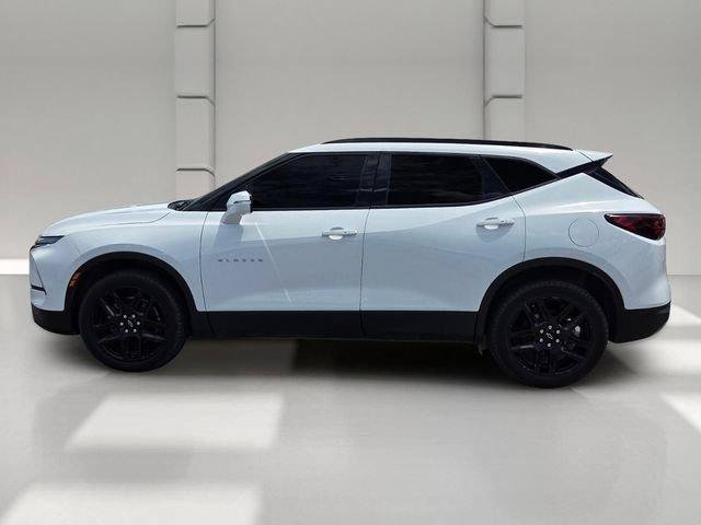 Certified 2023 Chevrolet Blazer LT FWD image 2