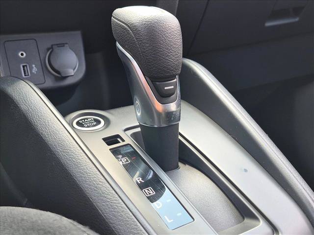 Used 2023 Nissan Kicks S FWD image 8