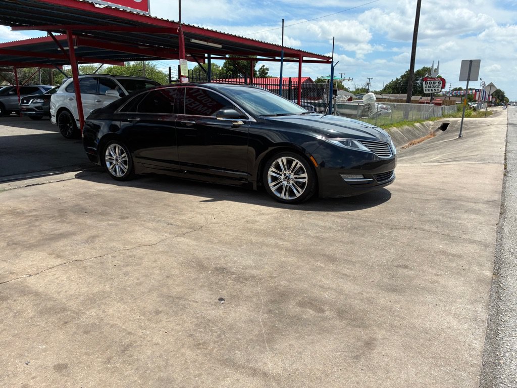 Used 2015 Lincoln MKZ w/ Equipment Group 102A Reserve FWD image 14