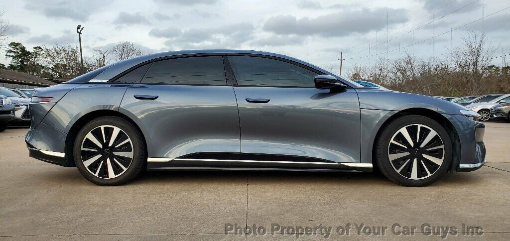 Used 2025 Lucid Air Pure image 10