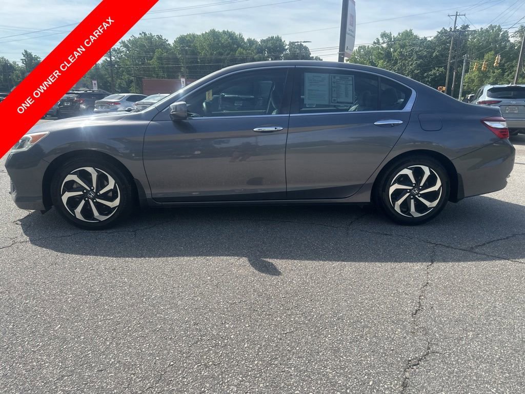 Used 2017 Honda Accord EX image 4