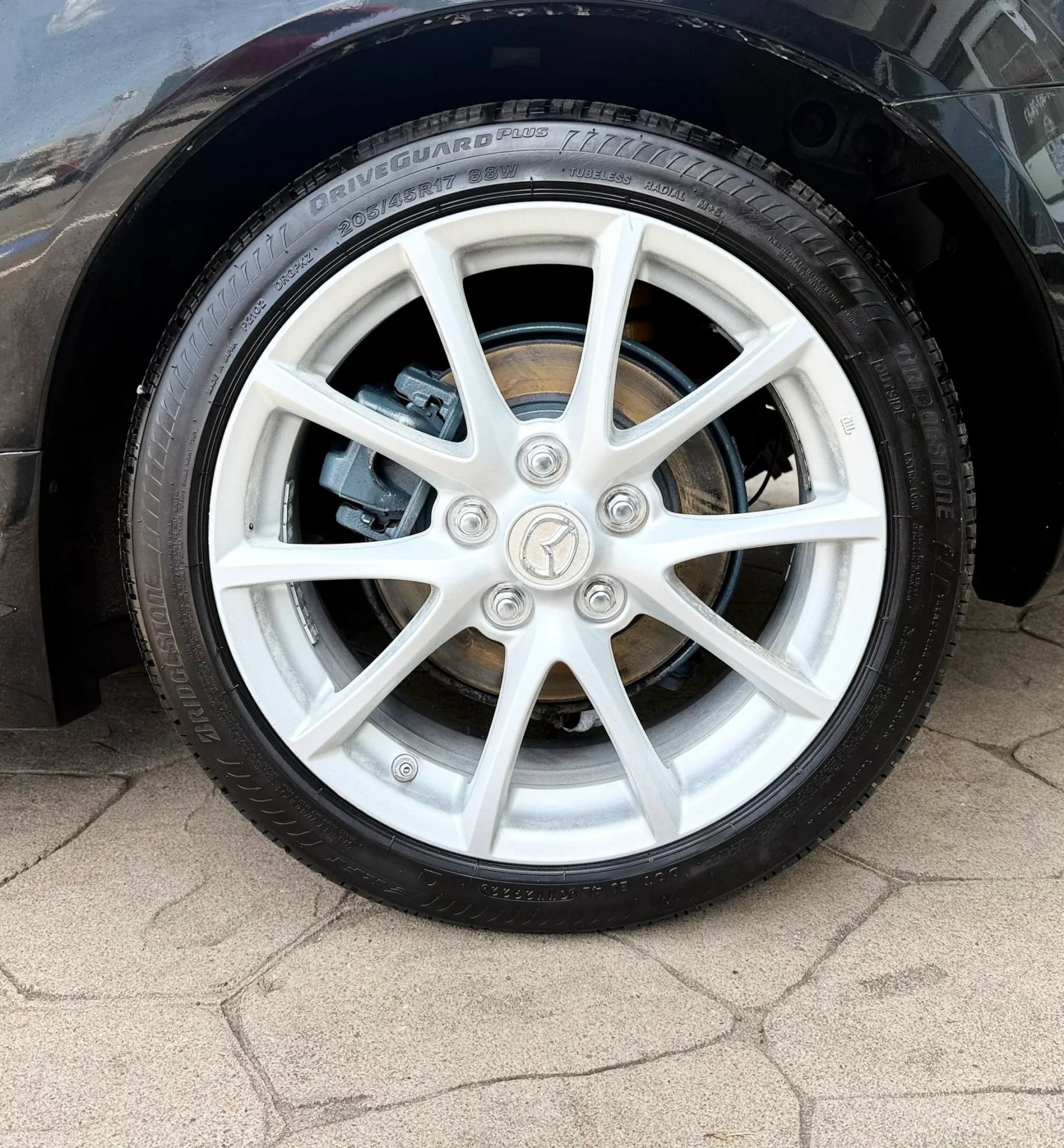 Used 2009 MAZDA MX-5 Miata Grand Touring w/ Premium Pkg RWD image 35