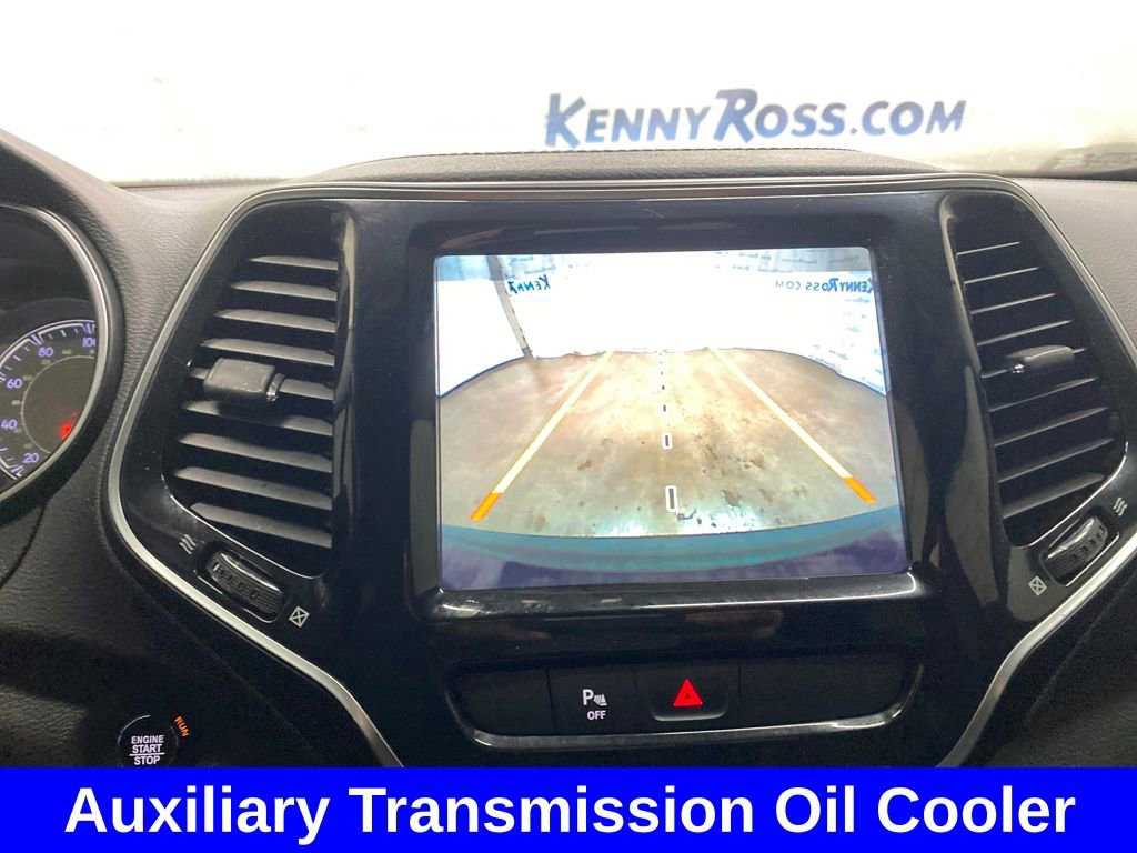 Used 2019 Jeep Cherokee Limited w/ Trailer Tow Group image 9