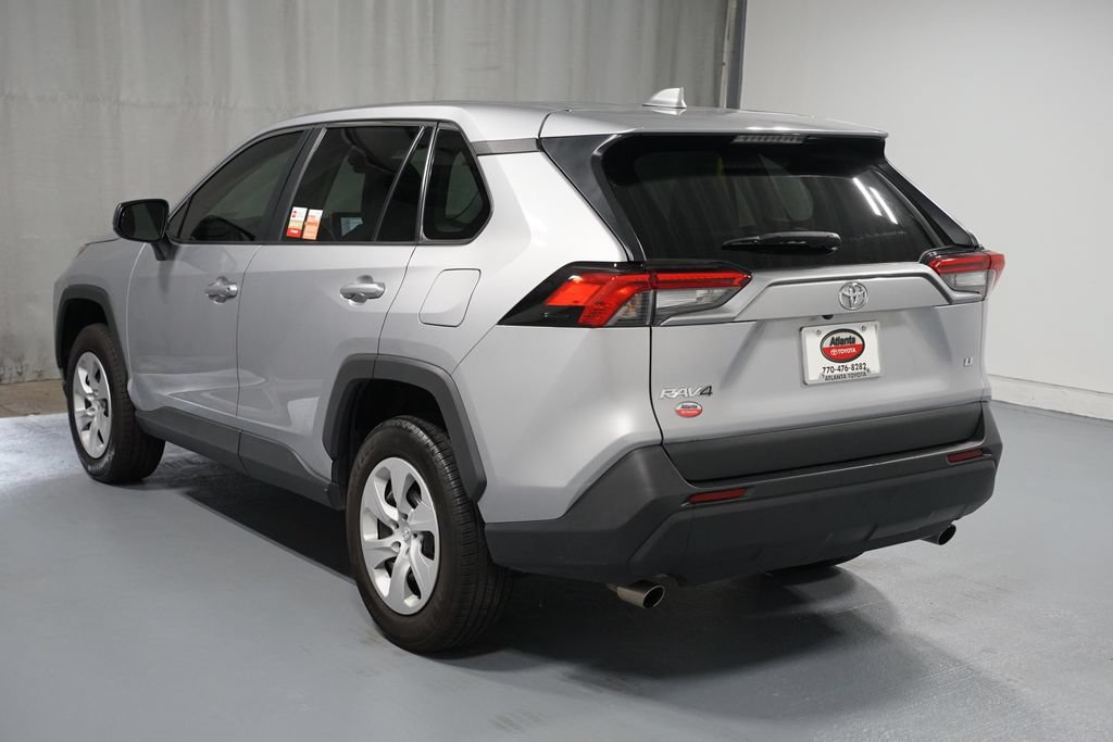 Certified 2024 Toyota RAV4 LE FWD image 6