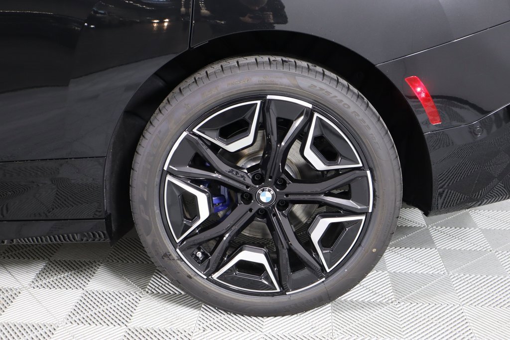 New 2025 BMW iX xDrive50 w/ Premium Package image 20