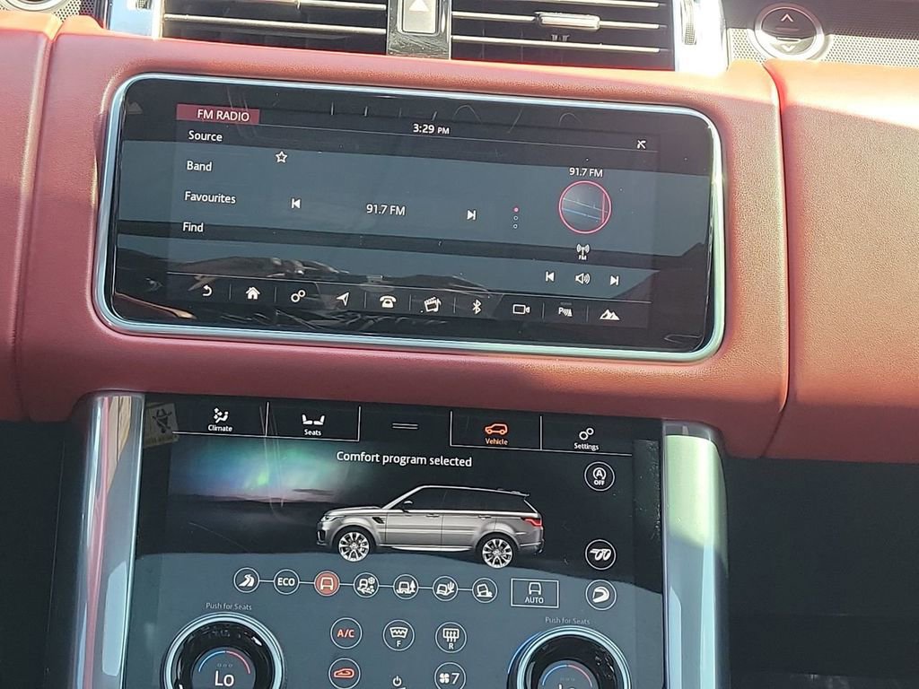 Used 2022 Land Rover Range Rover Sport SVR image 21