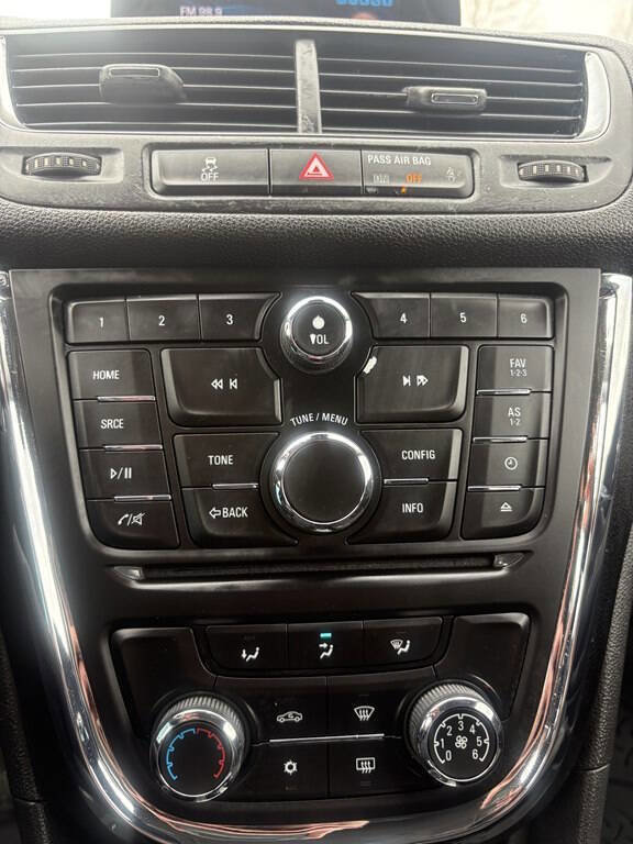 Used 2015 Buick Encore FWD image 21