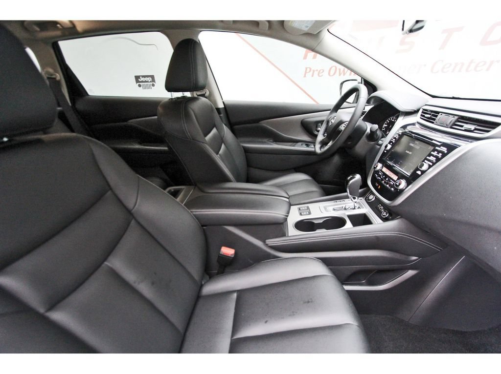 Used 2024 Nissan Murano SV FWD image 11