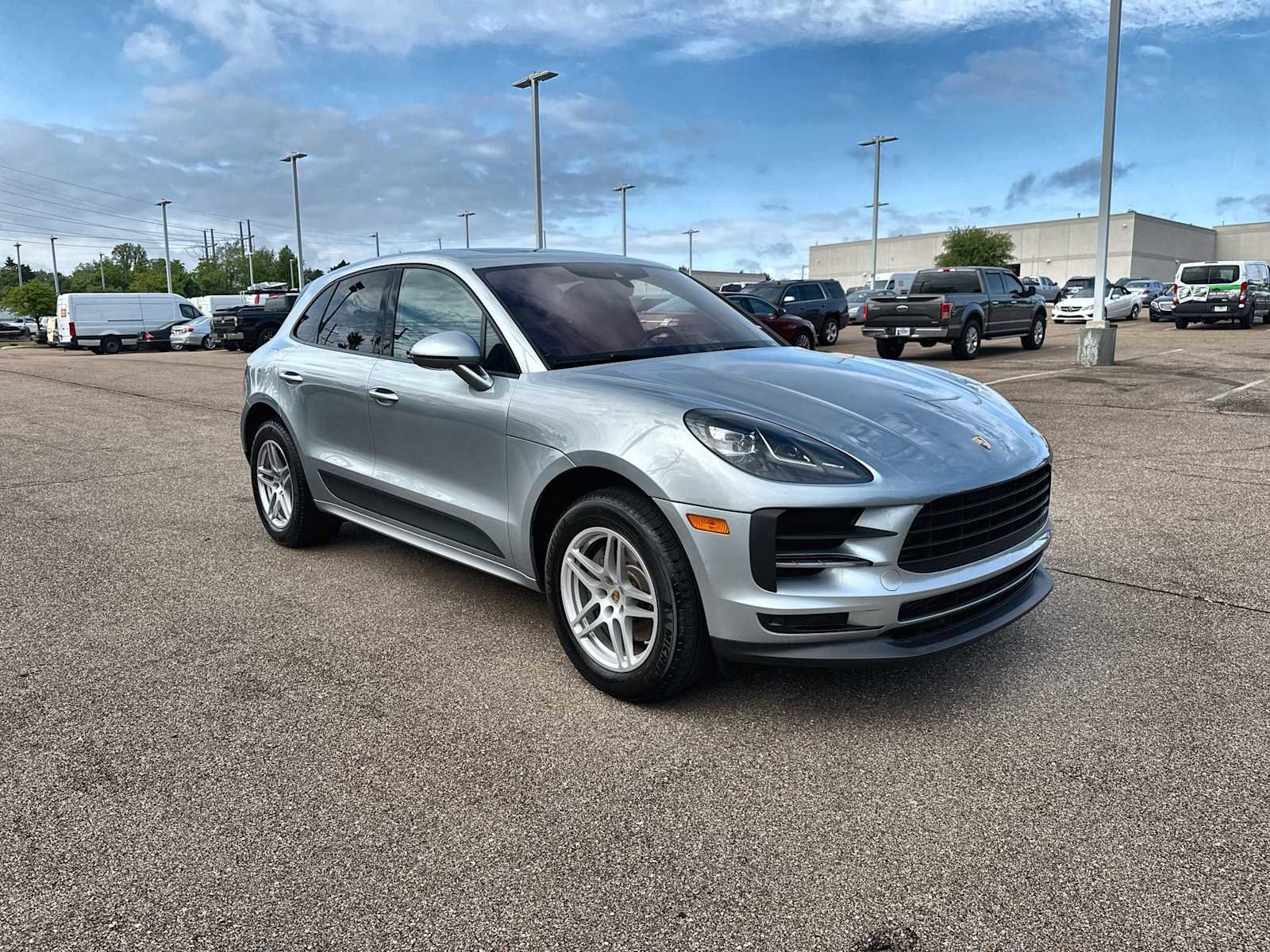 Used 2020 Porsche Macan image 11