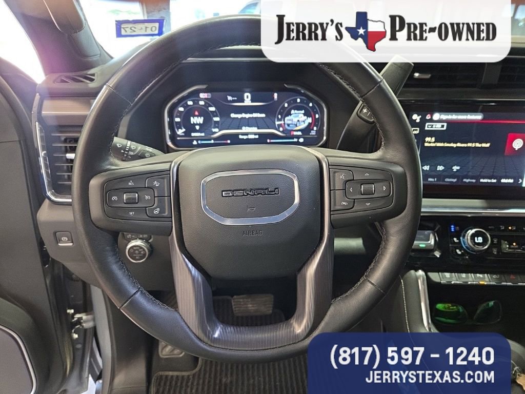 Used 2025 GMC Sierra 2500 Denali Ultimate AWD/4WD image 14