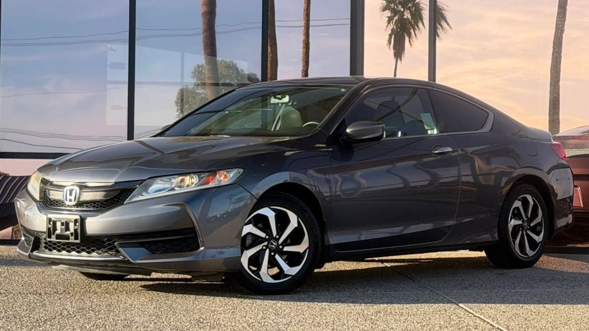 Used 2016 Honda Accord LX-S image 3