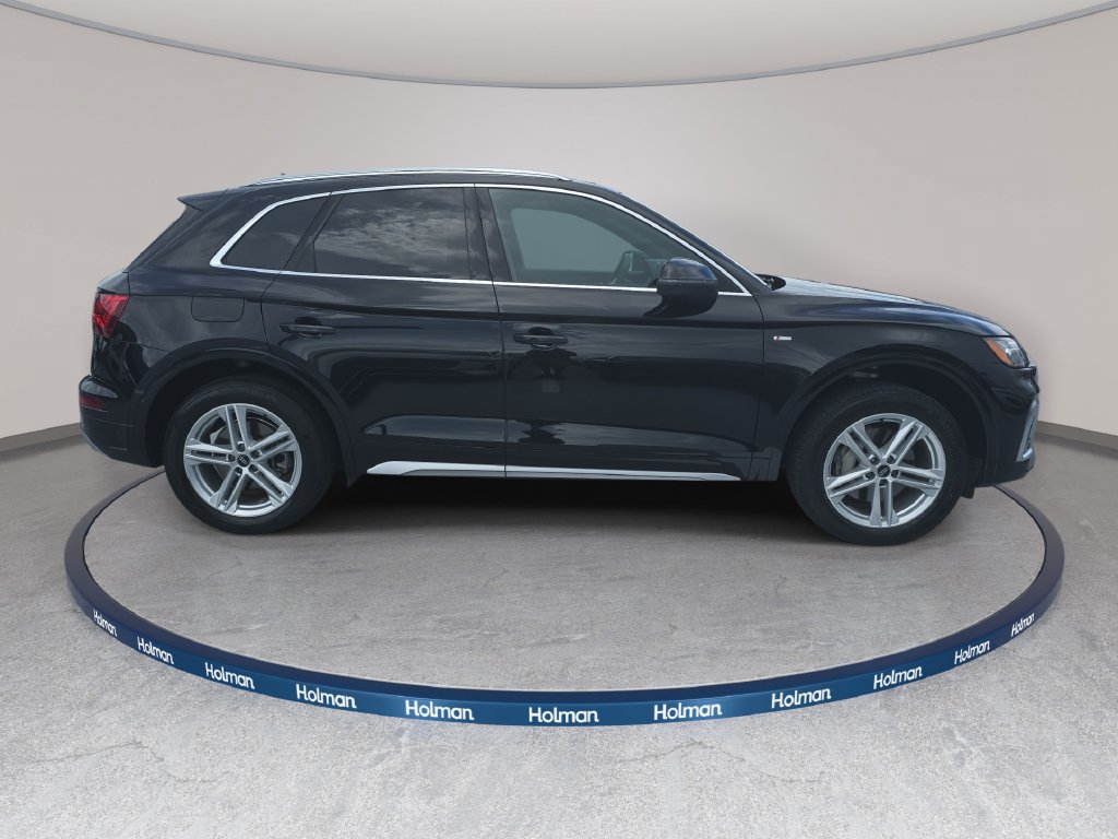 Used 2022 Audi Q5 e Premium Plus AWD/4WD image 5