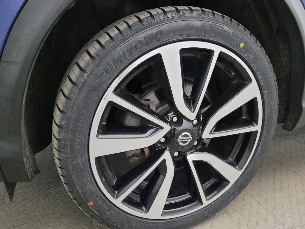 Used 2019 Nissan Rogue Sport SL w/ Premium Package AWD/4WD image 31