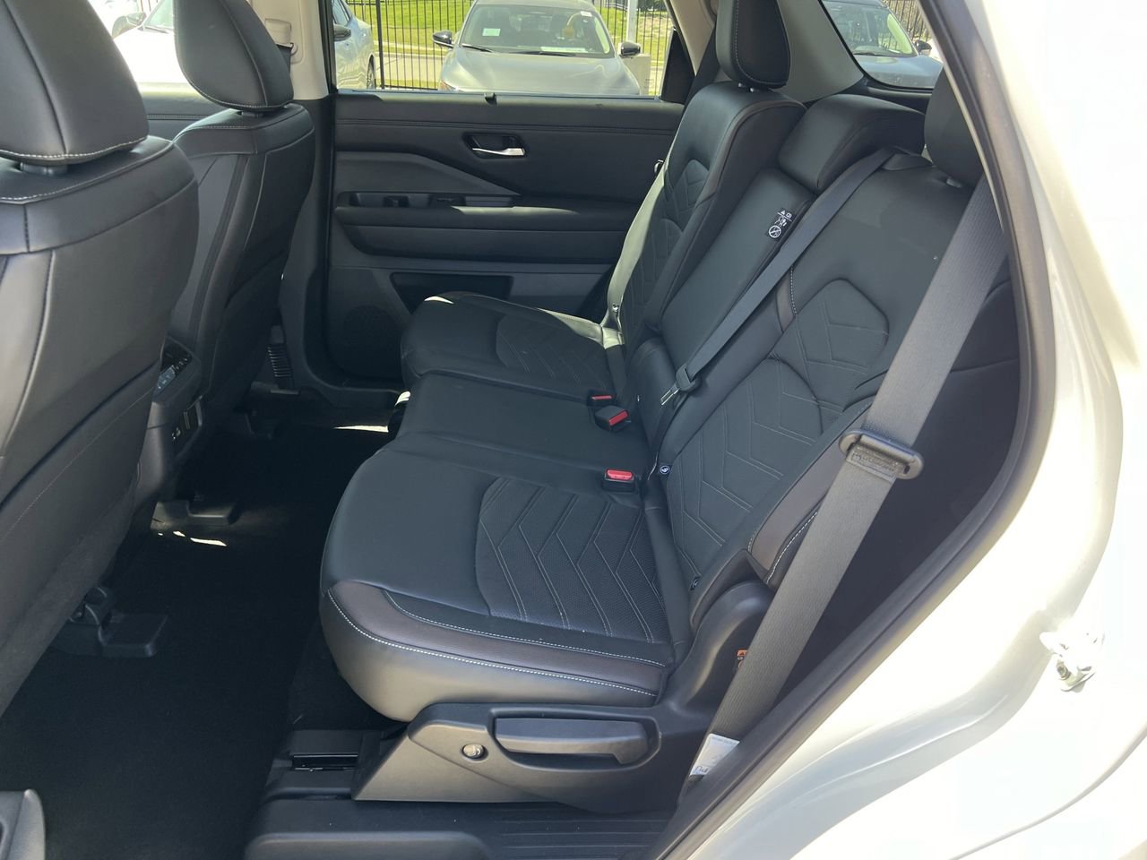 Certified 2024 Nissan Pathfinder Platinum w/ Cargo Package image 13